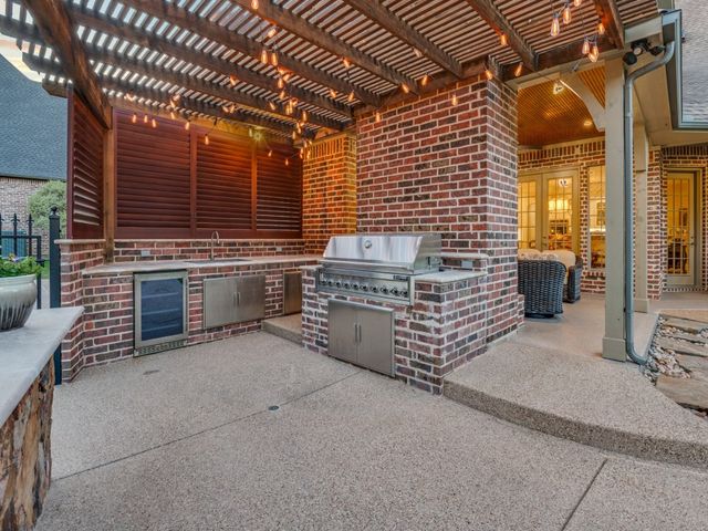 701 Regency Court, Denton, TX 76210