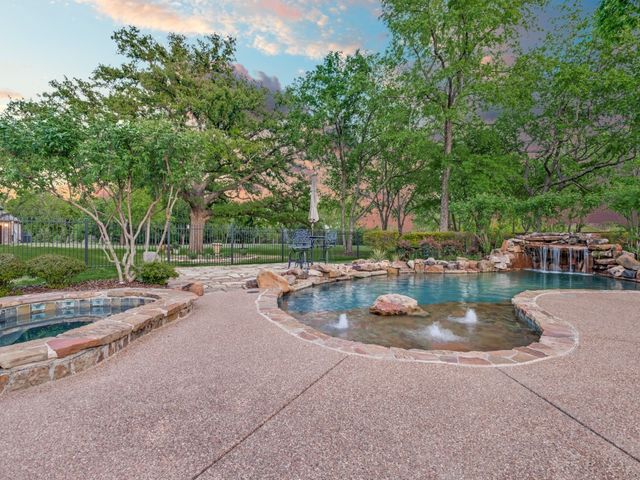 701 Regency Court, Denton, TX 76210