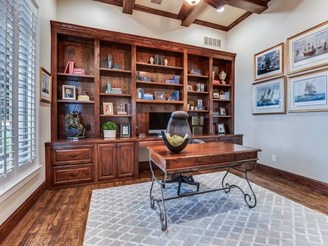 701 Regency Court, Denton, TX 76210