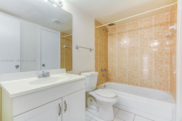 7528 SW 95th Pl, Miami, FL 33173