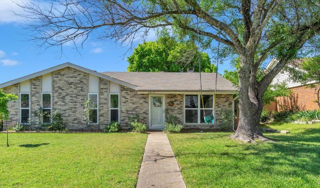 2910 Big Ben Lane, Garland, TX 75044