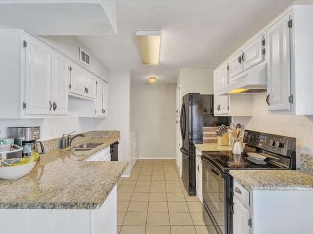 2910 Big Ben Lane, Garland, TX 75044