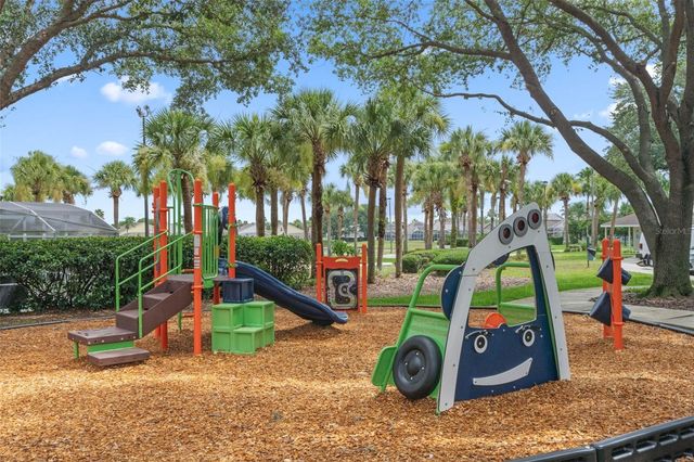 170 BLOOMINGDALE DRIVE, Davenport, FL 33897