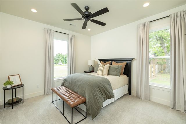 3431 N Sweet Osage Lane, Fayetteville, AR 72704