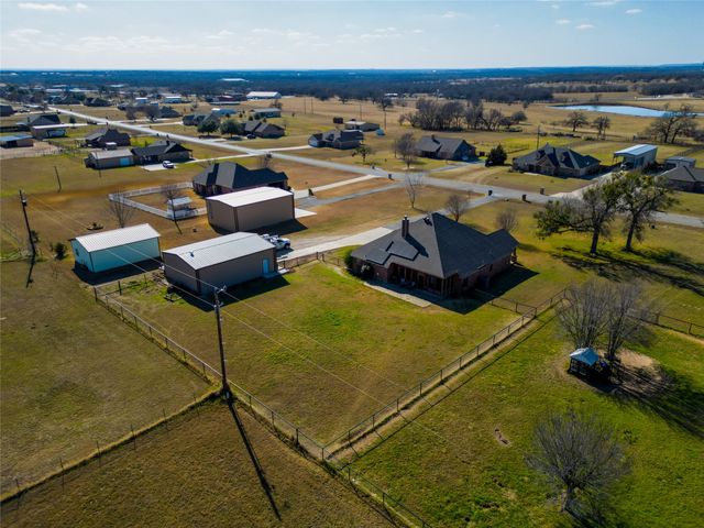 158 Savannah Drive, Weatherford, TX 76087