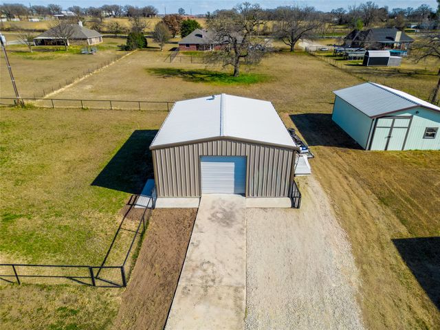 158 Savannah Drive, Weatherford, TX 76087