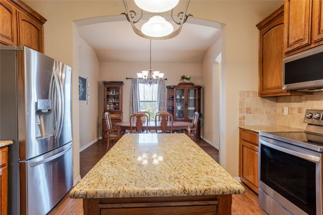 158 Savannah Drive, Weatherford, TX 76087