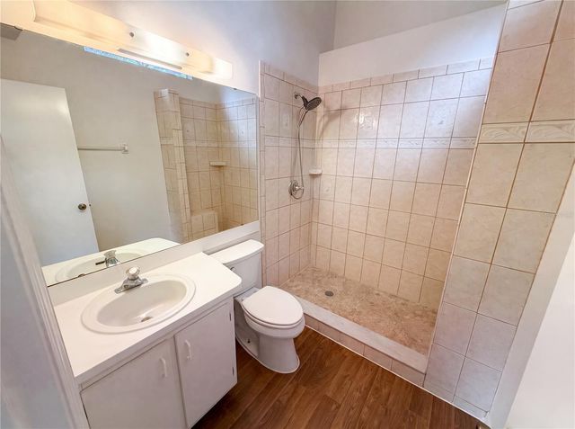 5955 CALAIS WAY 101, Orlando, FL 32822
