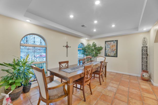 807 Middle Run, Duncanville, TX 75137