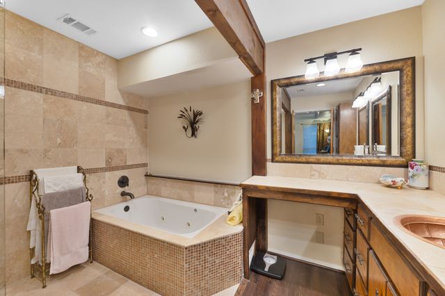 807 Middle Run, Duncanville, TX 75137