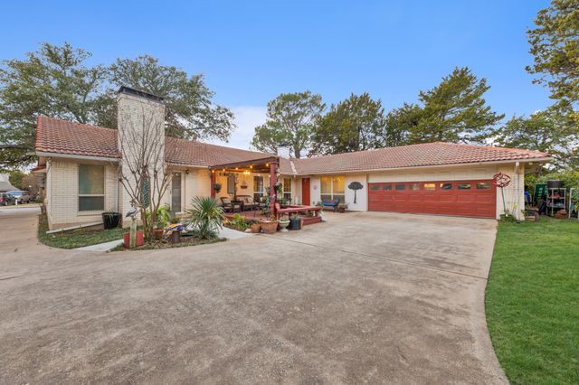 807 Middle Run, Duncanville, TX 75137