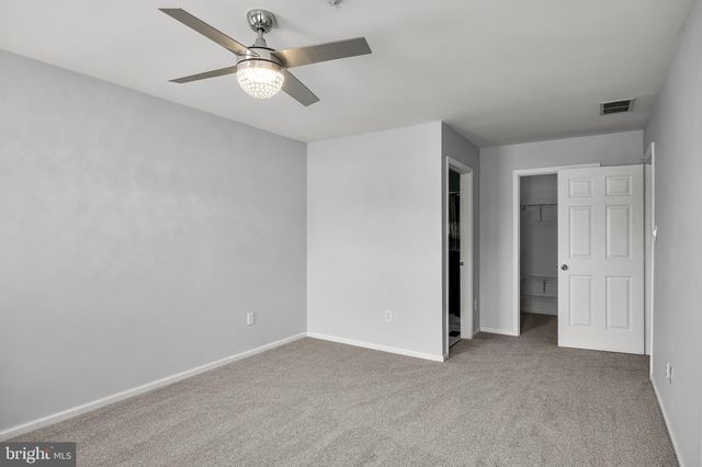 1505 BEACON HILL DR, Sicklerville, NJ 08081