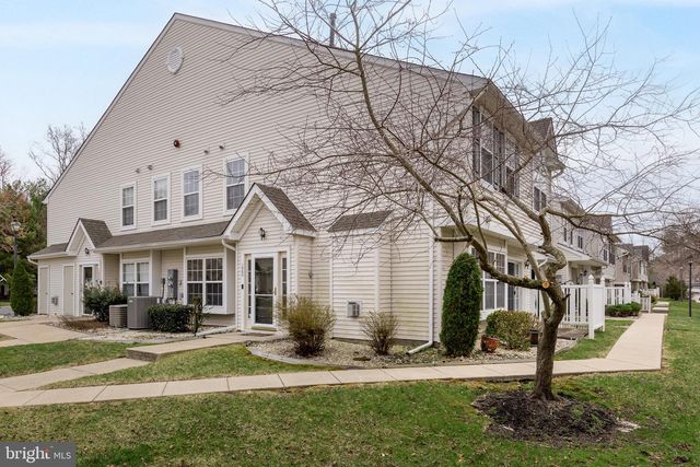 1505 BEACON HILL DR, Sicklerville, NJ 08081