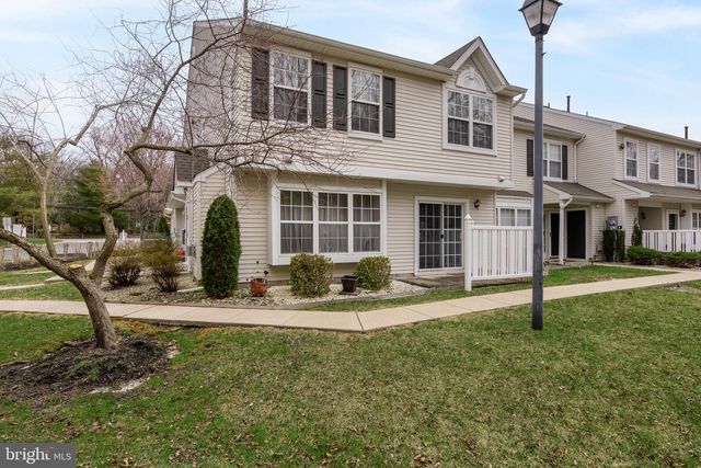 1505 BEACON HILL DR, Sicklerville, NJ 08081