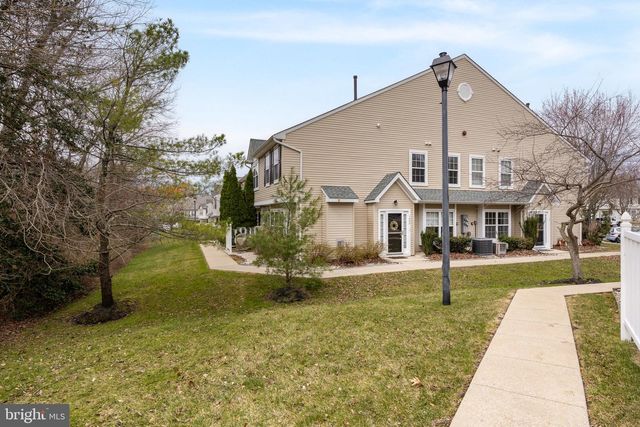 1505 BEACON HILL DR, Sicklerville, NJ 08081