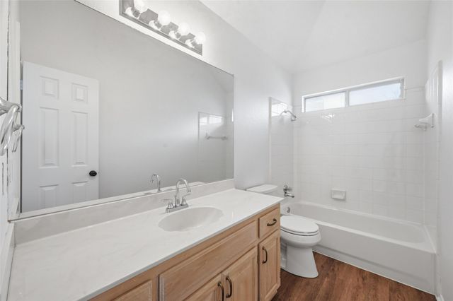 2212 Norwich Place, Carrollton, TX 75006