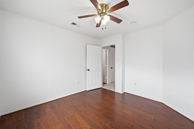 2212 Norwich Place, Carrollton, TX 75006