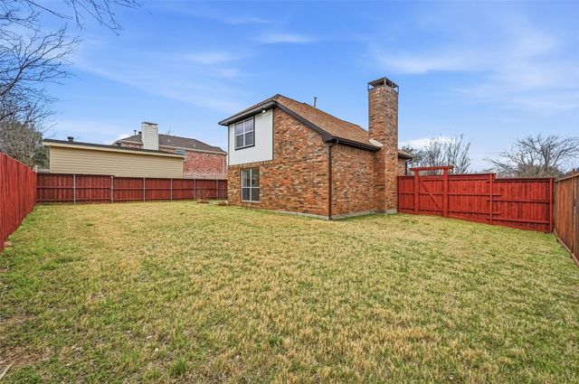2212 Norwich Place, Carrollton, TX 75006