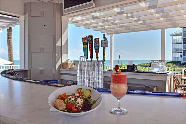 1235 Winding Oaks Circle E 502, Vero Beach, FL 32963