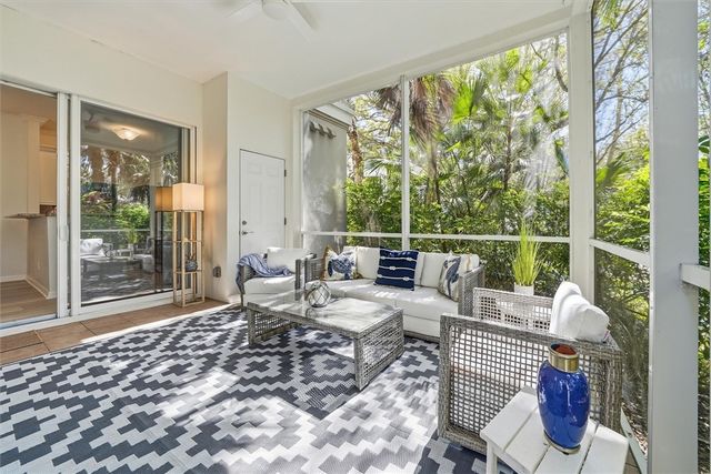 1235 Winding Oaks Circle E 502, Vero Beach, FL 32963