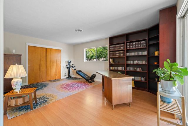 3958 Kenwood Dr, Spring Valley, CA 91977