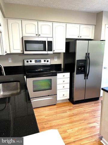 7952 BRIGHTLIGHT PL, Ellicott City, MD 21043