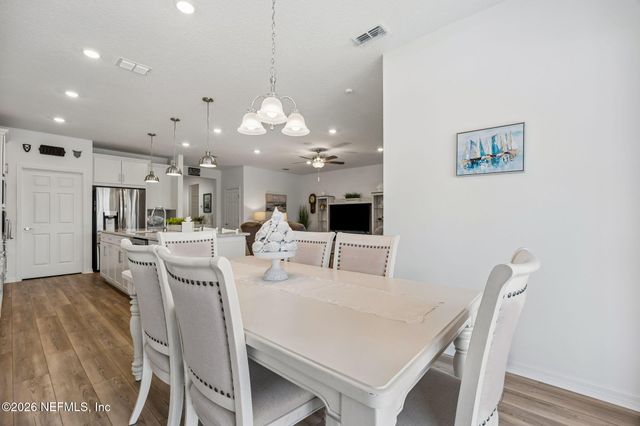 482 CONTINUUM Loop, Yulee, FL 32097