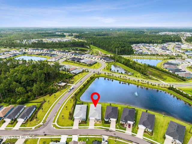 482 CONTINUUM Loop, Yulee, FL 32097
