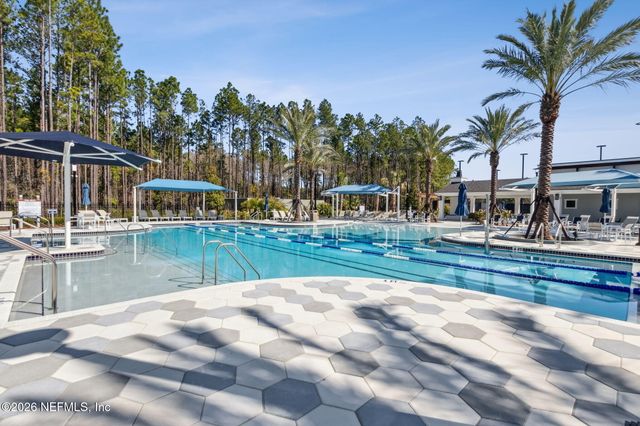482 CONTINUUM Loop, Yulee, FL 32097