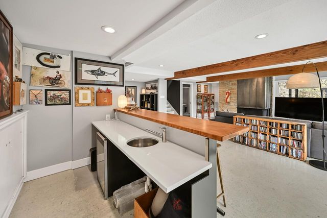 1802 S Green Bay ROAD, Grafton, WI 53024