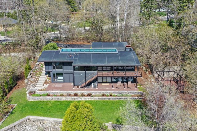 1802 S Green Bay ROAD, Grafton, WI 53024