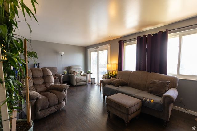 4251 S 2350 W, Roy, UT 84067