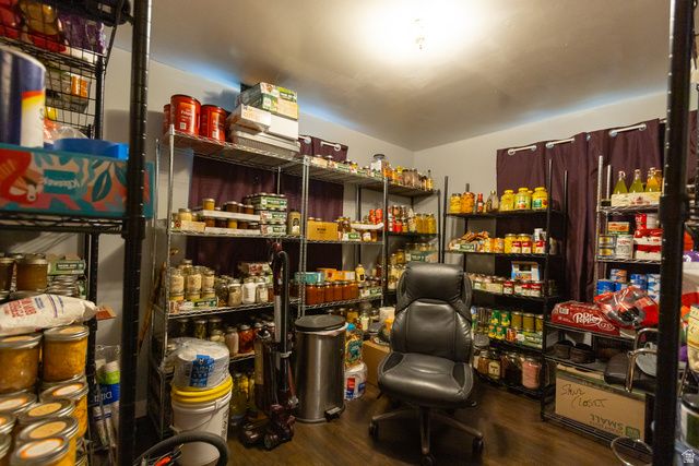 4251 S 2350 W, Roy, UT 84067