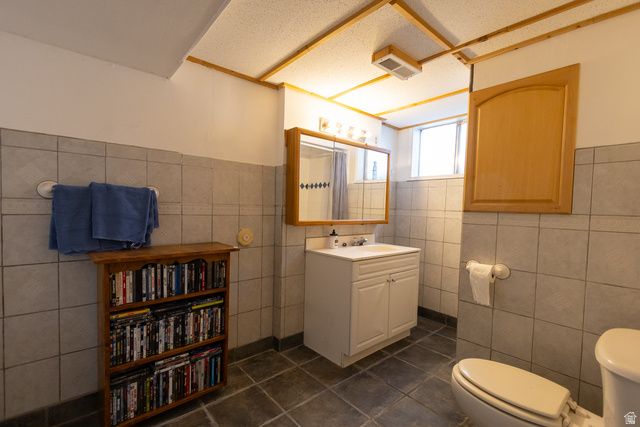 4251 S 2350 W, Roy, UT 84067