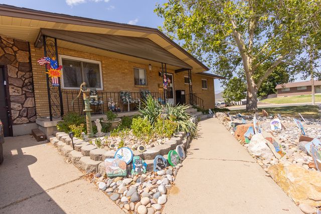 4251 S 2350 W, Roy, UT 84067