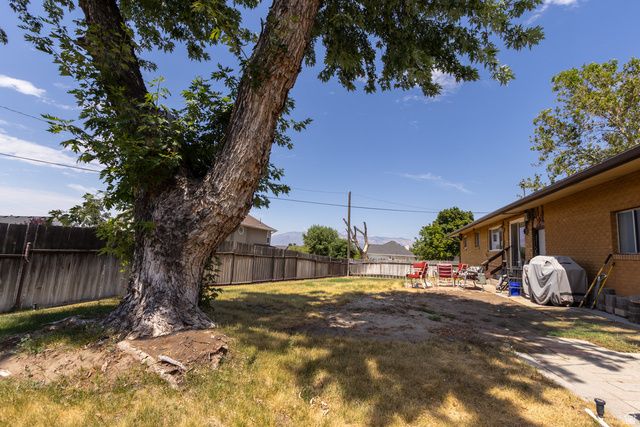 4251 S 2350 W, Roy, UT 84067