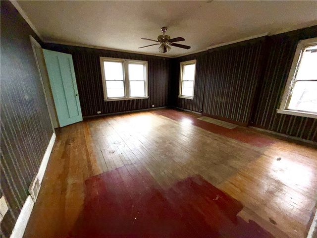 99 Murray, Uniontown, PA 15401