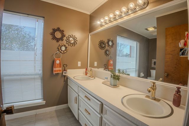 2735 Sandy Circle, College Station, TX 77845