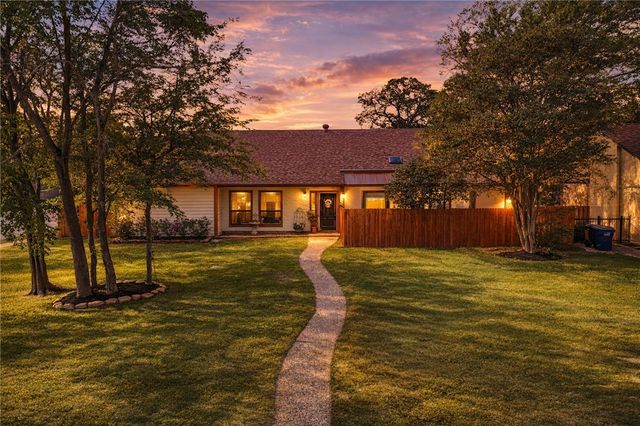 2735 Sandy Circle, College Station, TX 77845