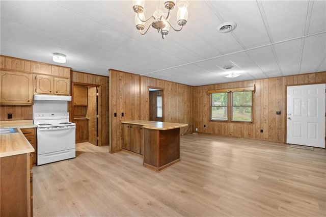 214 Ashland Drive, Stockbridge, GA 30281