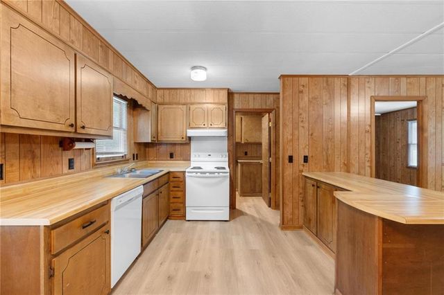 214 Ashland Drive, Stockbridge, GA 30281