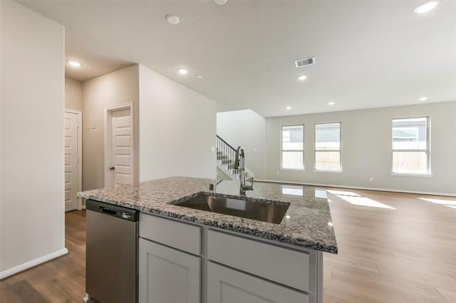 3011 Wicker Lane, Pinehurst, TX 77362