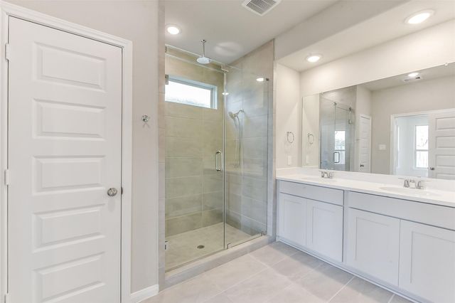 3011 Wicker Lane, Pinehurst, TX 77362