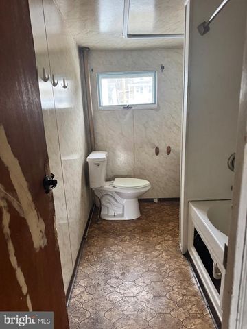 1620 W WALNUT ST, Ashland, PA 17921