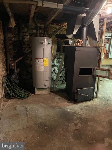 1620 W WALNUT ST, Ashland, PA 17921