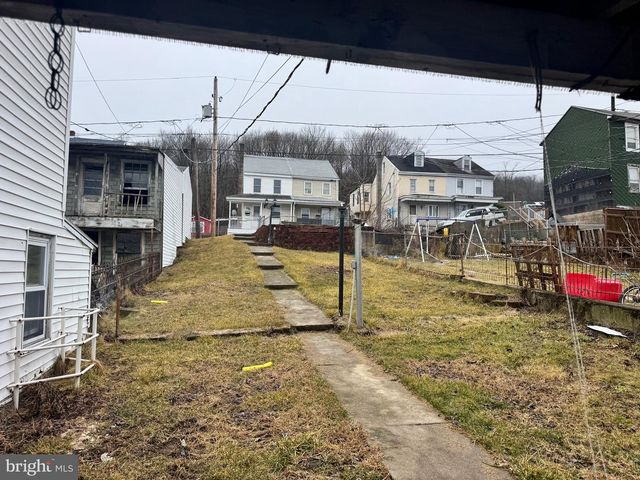 1620 W WALNUT ST, Ashland, PA 17921