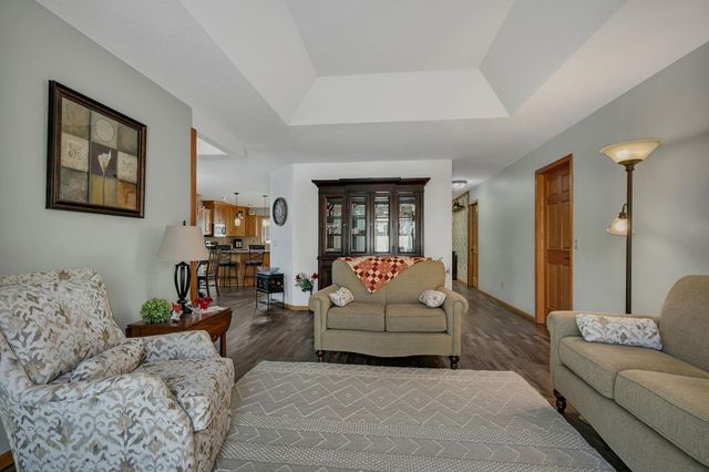 1001 Oak Pond Drive, Sartell, MN 56377