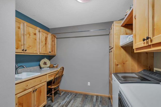 1001 Oak Pond Drive, Sartell, MN 56377