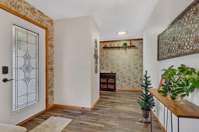 1001 Oak Pond Drive, Sartell, MN 56377