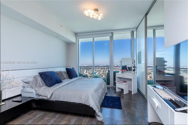 92 SW 3rd St 5108, Miami, FL 33130